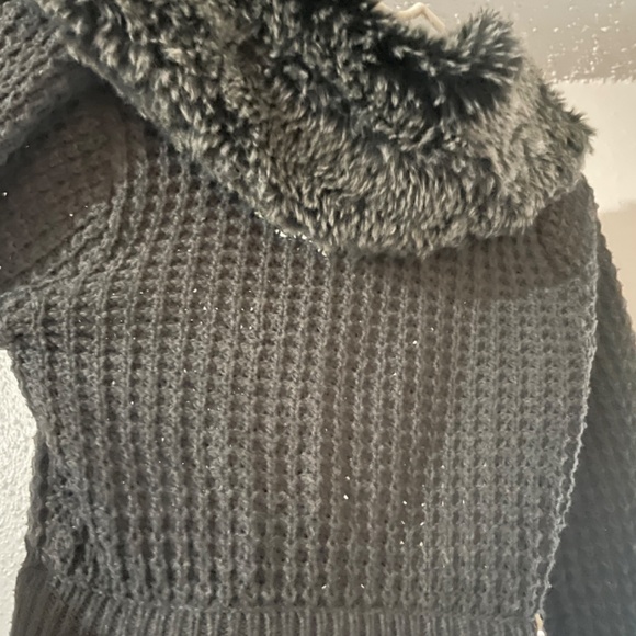 Say What Sweater with fur collar Size S - Picture 3 of 5